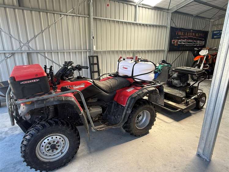 133 Coulson Road Paroa_22