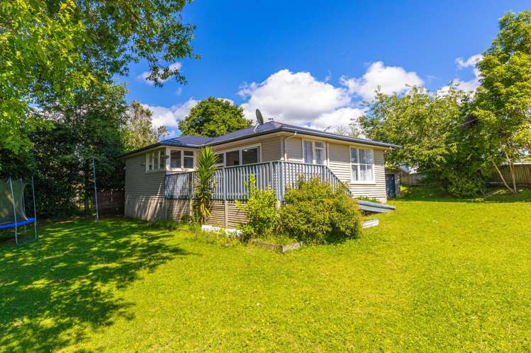8 Tarrangower Avenue Taumarunui_14