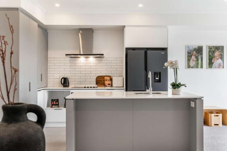84 Symes Drive Red Beach_2