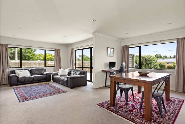 95 Middle Road Havelock North_2