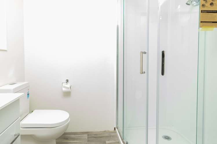 7  &  7A Stirling Street Te Aroha_28