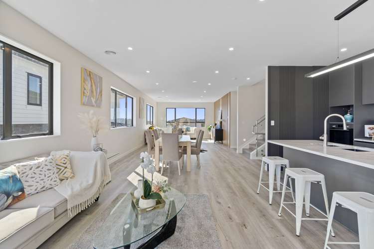 14 Glann Lane Flat Bush_13