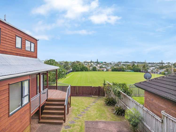 2/115 Titirangi Road New Lynn_14