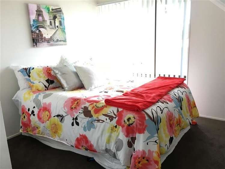 8 Pinehurst Place Wattle Downs_14