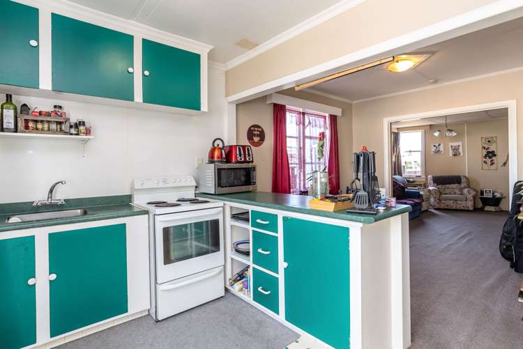 97 Broadway Carterton_5