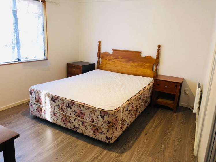 7 George Laurenson Lane Mount Roskill_2