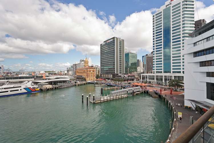 10/137 Quay Street Waitemata Harbour_3