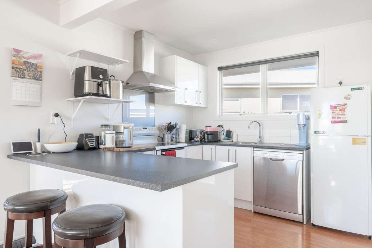 8A Lodge Avenue_3