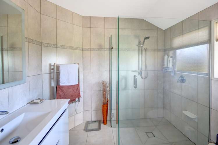 36 Cherry Drive Mosgiel_13