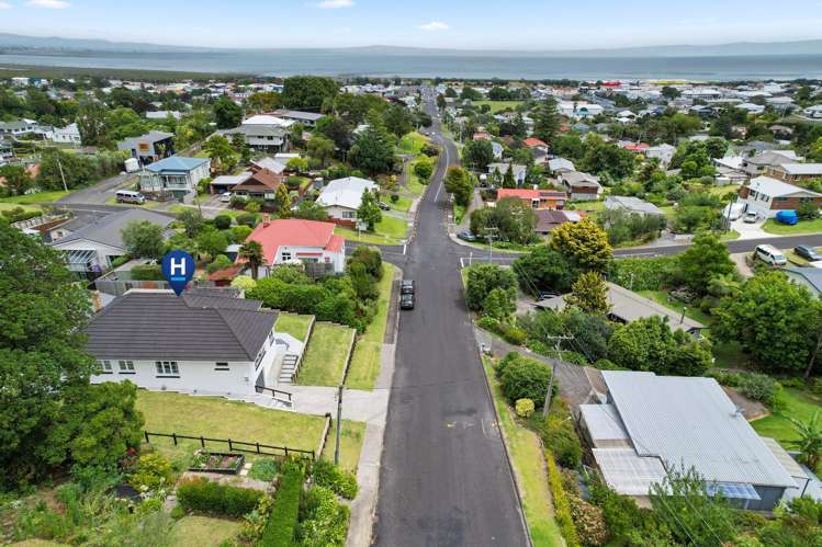 802 Richmond Street Thames_22