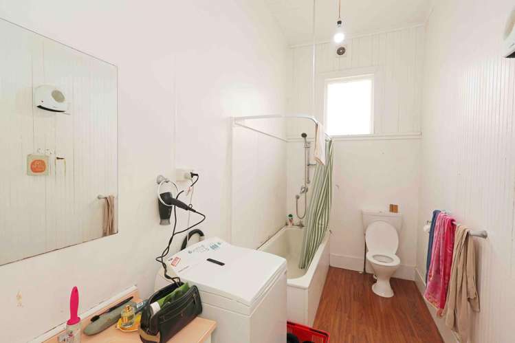 35 Queens Drive Richmond_21