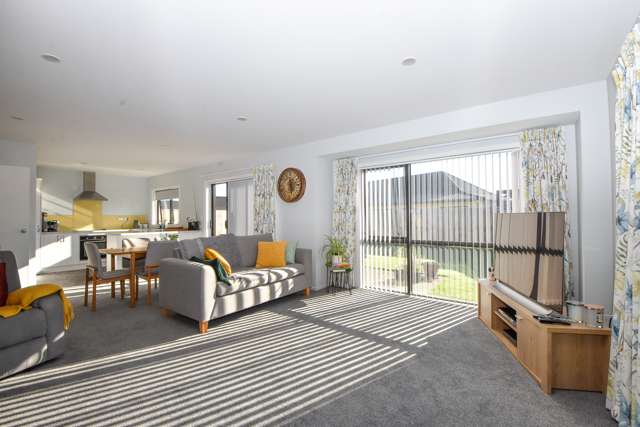 32 Ashmore Park Carterton_4