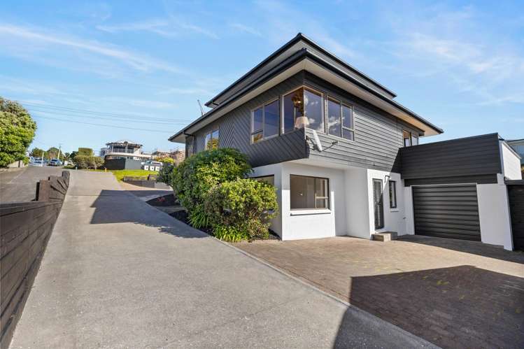1/63 Churchill Road Murrays Bay_24