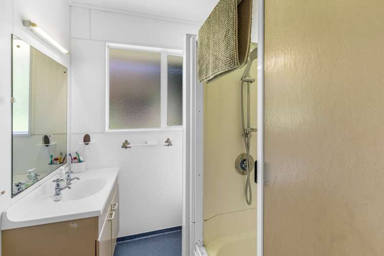 28 Pyramid Creek Road Gore Surrounds_24