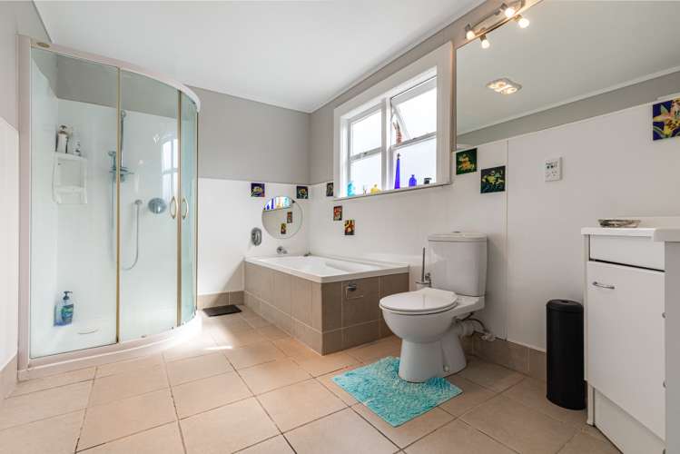 14 Sandspit Road Waiuku_12