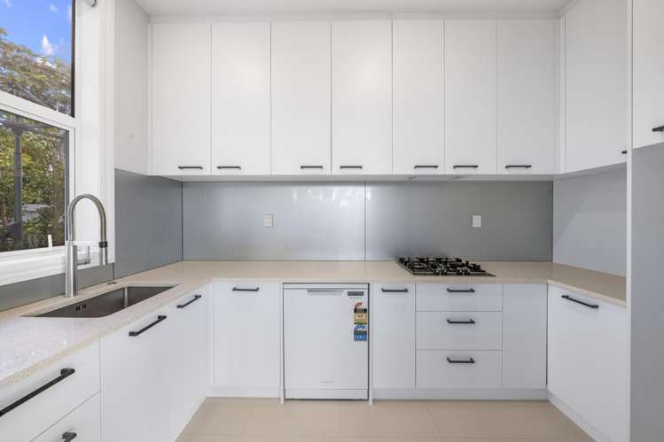 19 Korau Road Greenlane_13