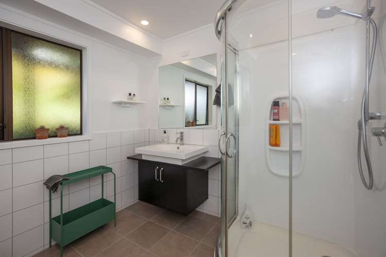 19 Tainui Street Raumati Beach_24