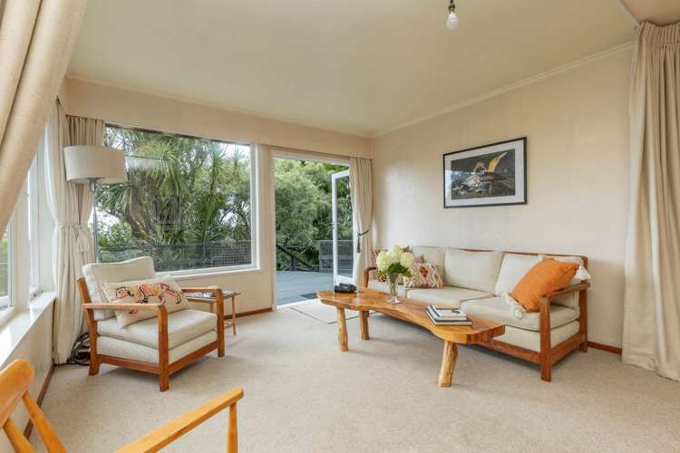 320 Forest Hill Road Waiatarua_7