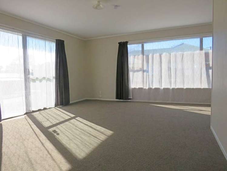 2B Churchill Street Pukekohe_1