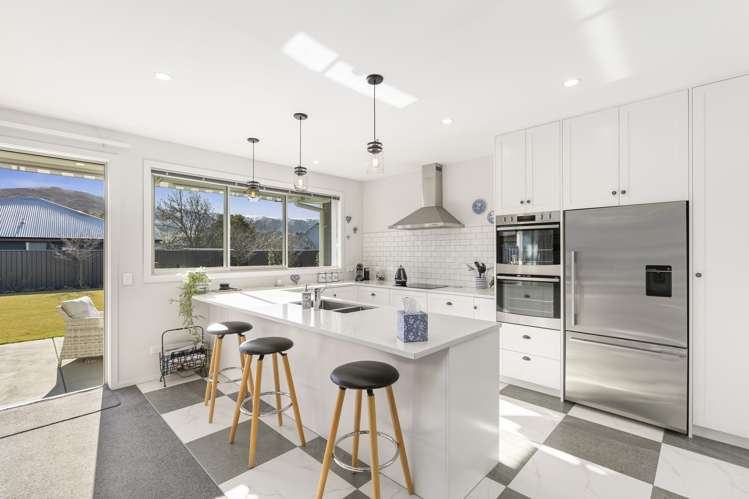 2 Hortons Way Cromwell_2