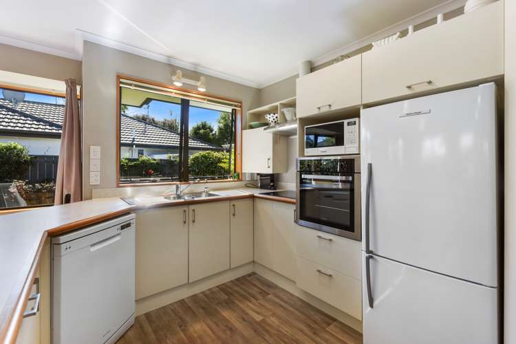 8 Pepper Tree Way The Wood_10