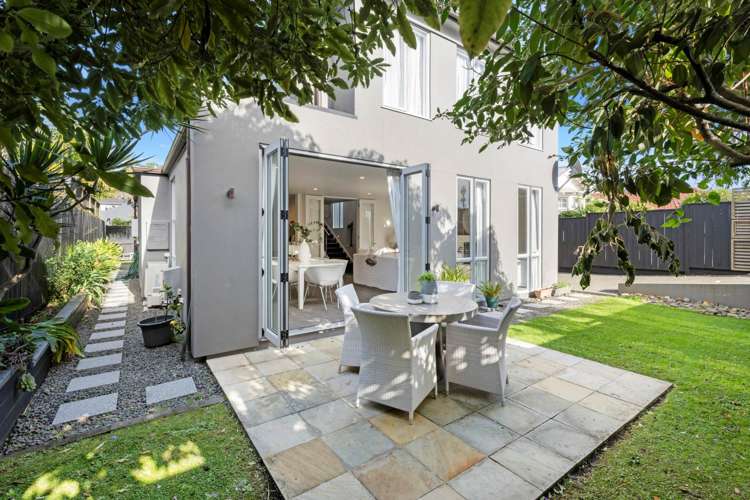 34 Queen Mary Avenue Epsom_7