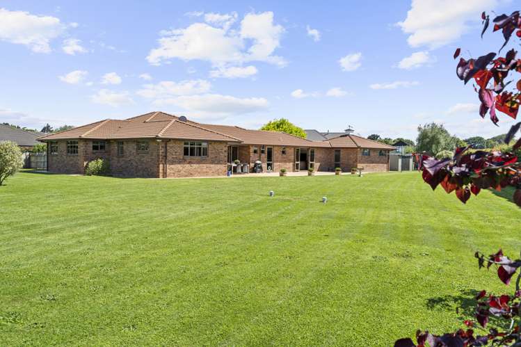 148 Amelia Place Leamington_23