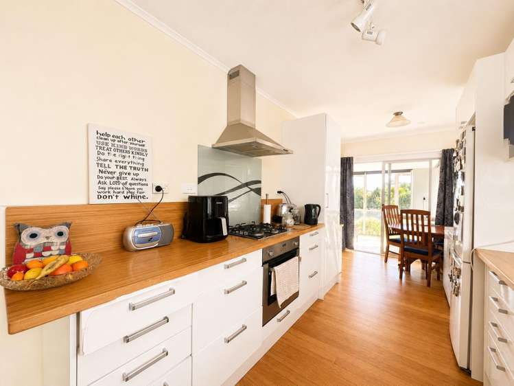 212 Waikiekie Road Thames_13