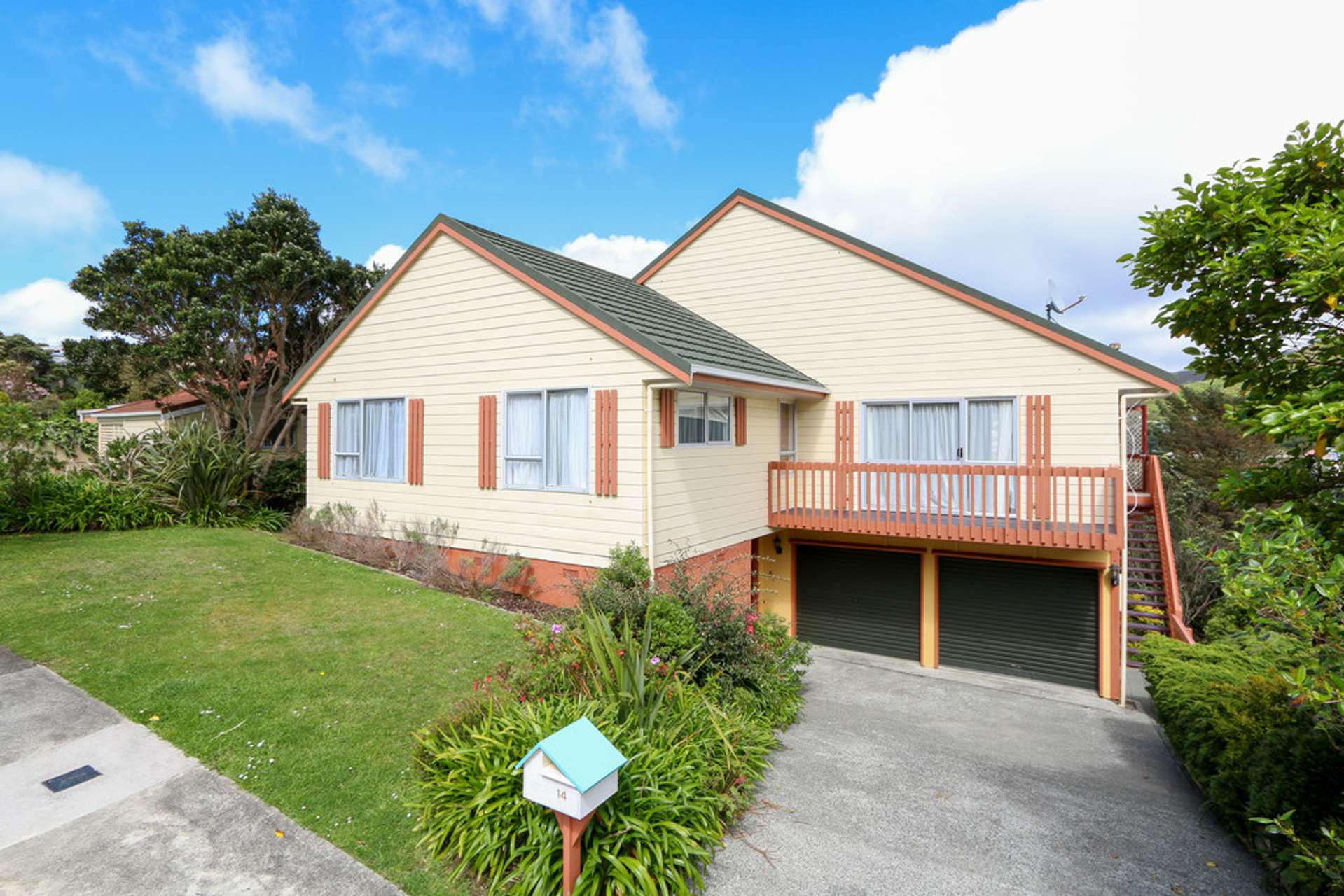 14 Gaya Grove Ngaio_0