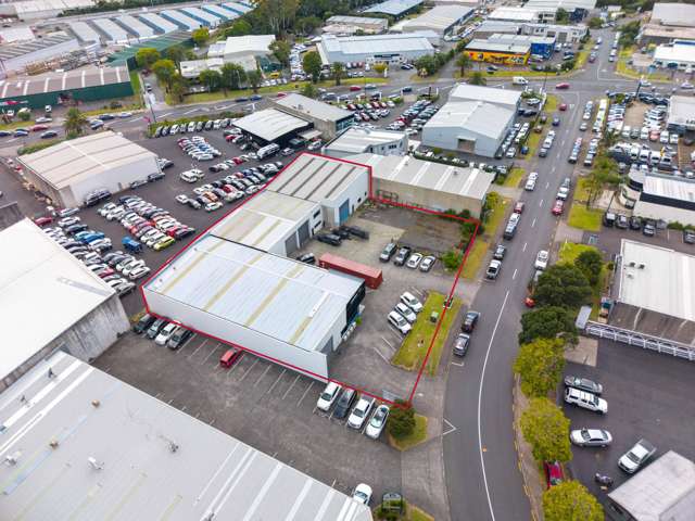 Prime freehold industrial with yard