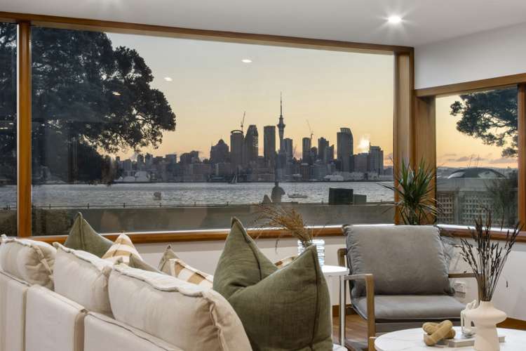 1/22 Queens Parade Devonport_7