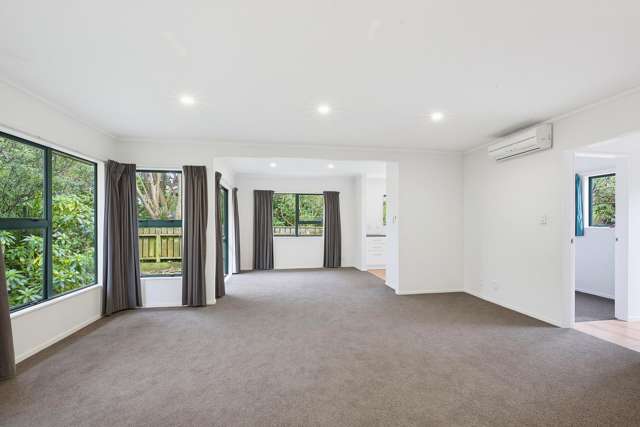 12 & 12A Wairaka Road Pukerua Bay_3