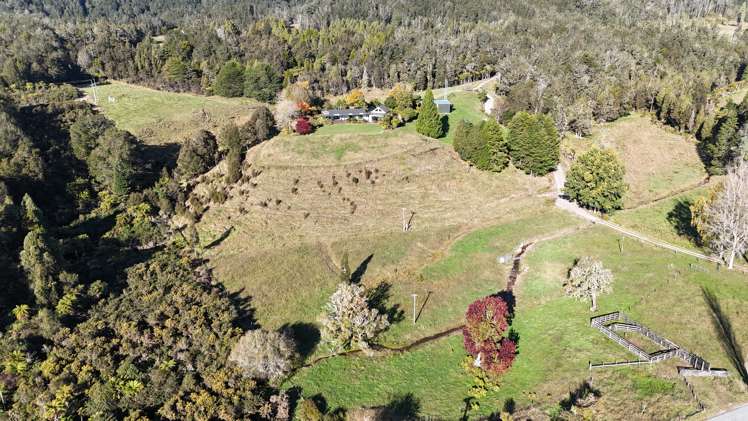 850 Browns Creek Road Inangahua_18