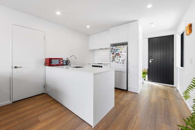 27B Sumner Street 10222_3