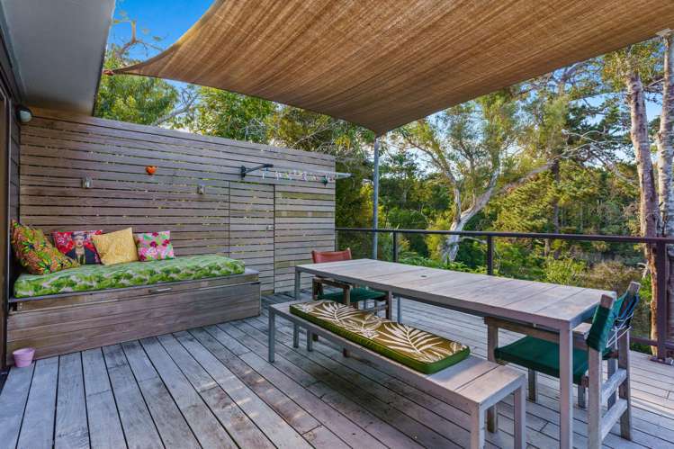 9 Ferndale Avenue Leigh_8