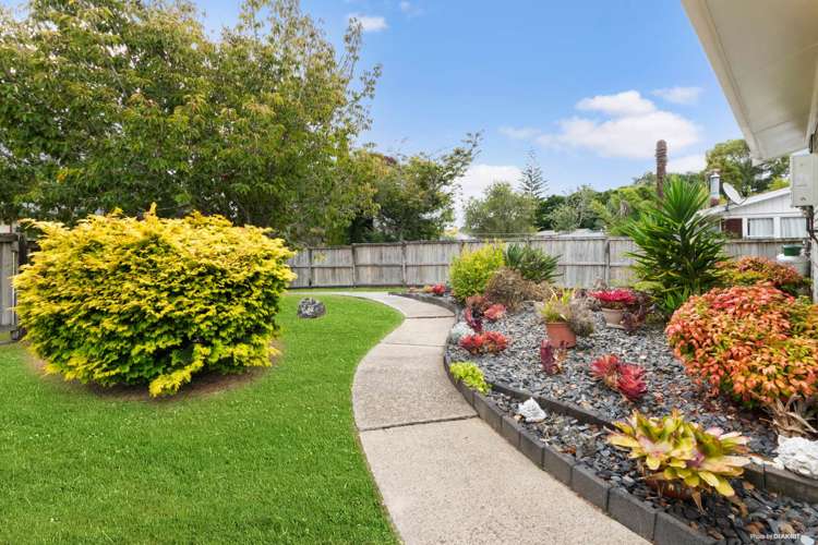 36 Kelkirk Street Kelston_2