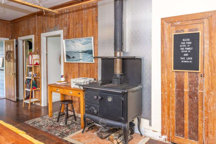 443 Marokopa Road Te Anga_16