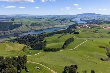 656 Waotu Road South_1