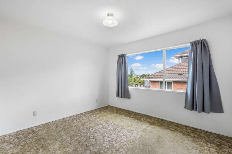 1/10 Waratah Street Birkenhead_21