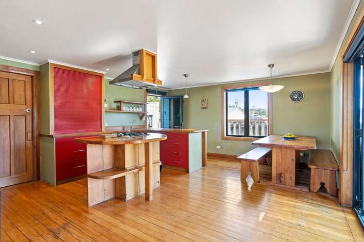 221B Hetherington Road_5