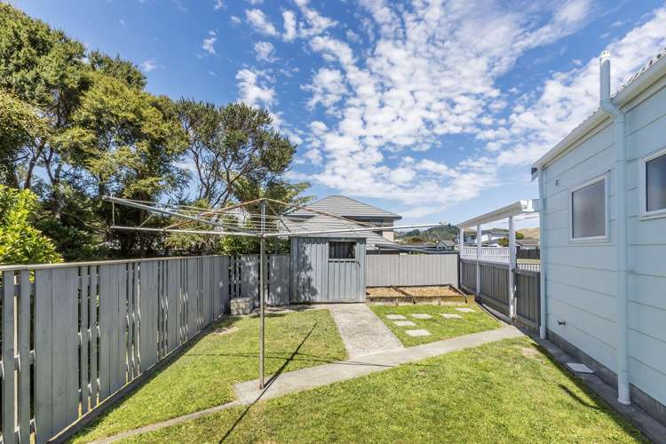 35 James Cook Drive Whitby_17