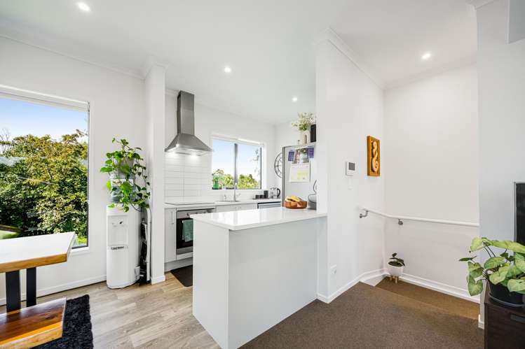 500F Te Atatu Road_4