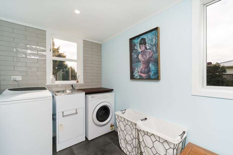 5 Woburn Place Takaro_14