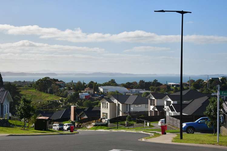 2 Eastview Crescent Stanmore Bay_18