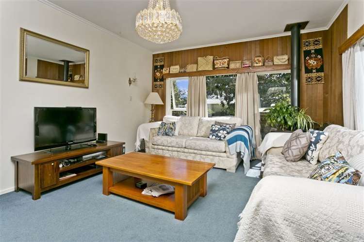25 Totaravale Drive Totara Vale_5