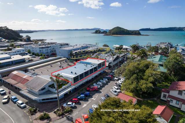 ENTIRE FIRST FLOOR IN THE PAIHIA CBD