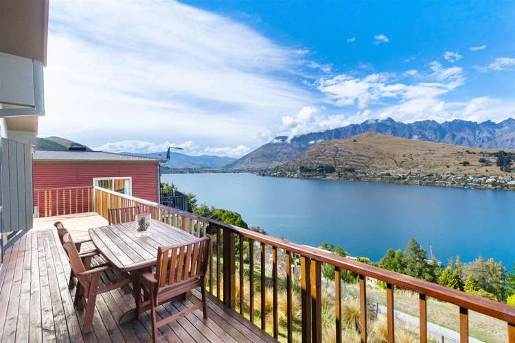 13 Sunrise Lane Queenstown_7