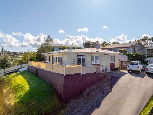 52 Main Road Raglan_1