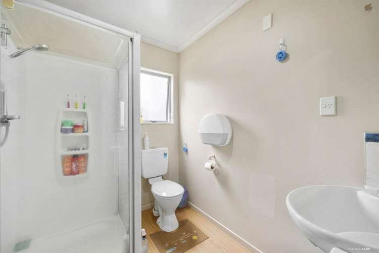 302A Upper Queen Street Pukekohe_10