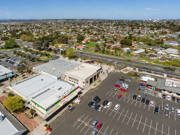 6 Fair Mall Otara_3